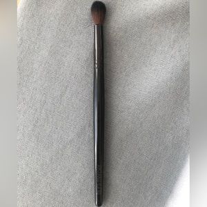 Laura Mercier Finishing Pony Tail Brush